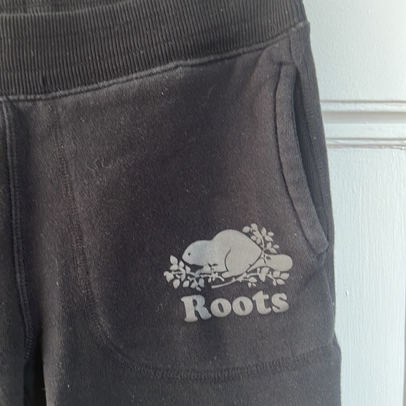 Roots classic tapered jogger - Picture 2 of 5